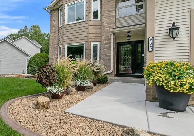 2nd image of 7325 Jordon Ave S, Cottage Grove, MN 55016 | MLS# 7126319