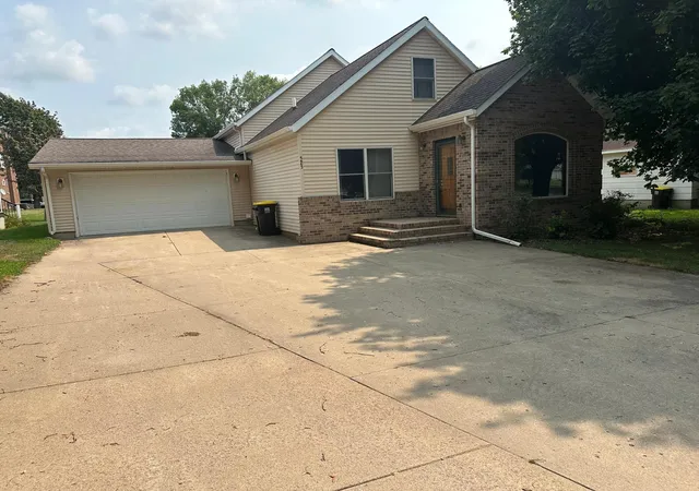 Single family home for sale at 523 Davis Ave, Westbrook, MN 56183 | MLS# 7126321