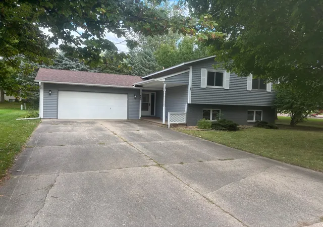 Single family home for sale at 469 Campbell Ln NW, Hutchinson, MN 55350 | MLS# 7126336