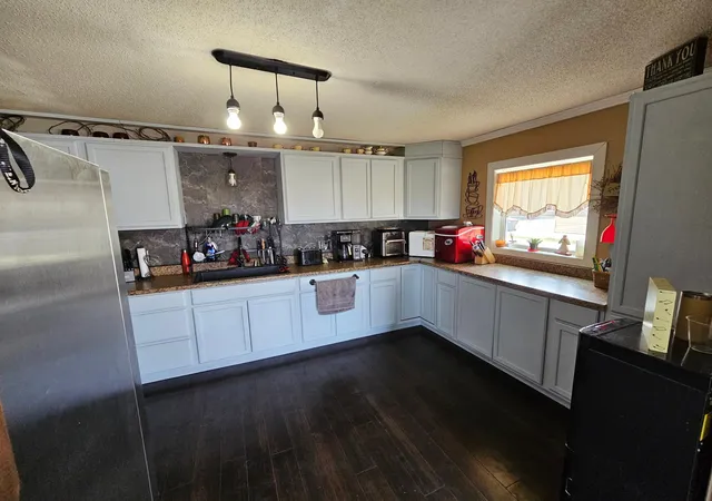 5th image of 107 2Nd Ave E, Lamberton, MN 56152 | MLS# 7126345