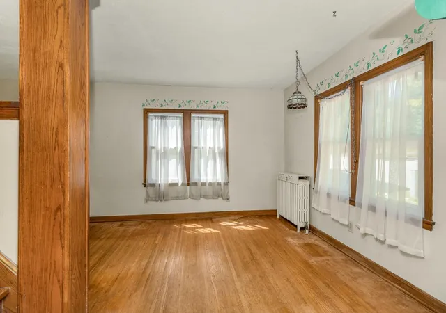 Photo 3 of Sale Pending at 216 E 3rd Street, Chaska, MN 55318 | MLS# 7126361 | Listing updated on 2026-09-04