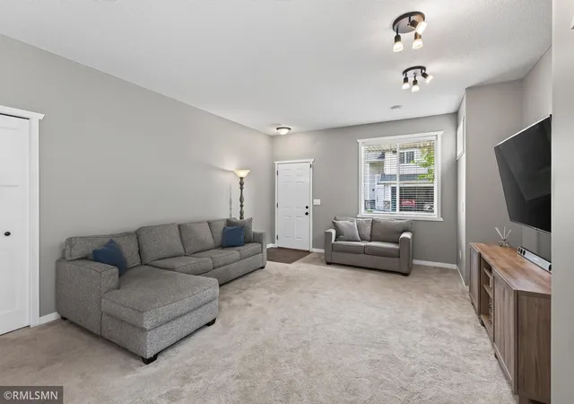 Photo 4 of Single family home for sale at 1289 County Rd D Cir E #A, Saint Paul, MN 55109 | MLS# 7126377 | Listing updated on 2026-08-21