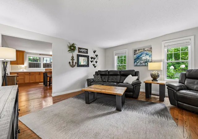 Photo 2 of Sale Pending at 21175 Minnetonka Blvd, Shorewood, MN 55331 | MLS# 7126389 | Listing updated on 2026-08-21
