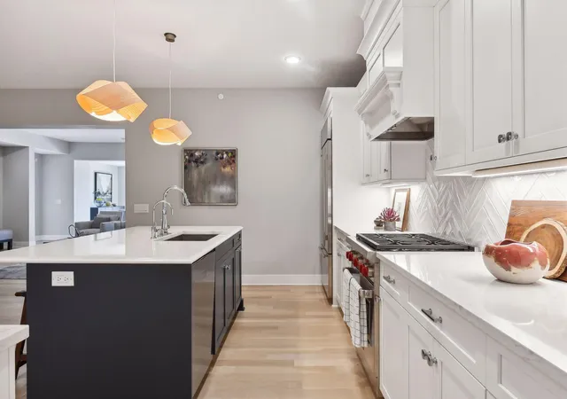 Photo 3 of Condo for sale at 222 Ferndale Rd S #303, Wayzata, MN 55391 | MLS# 7126415 | Listing updated on 2026-09-29