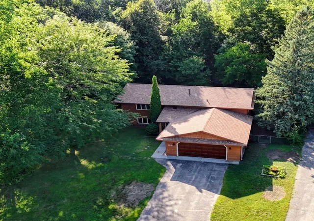 Photo 2 of Sale Pending at 135 Pleasant Ln E, Excelsior, MN 55331 | MLS# 7126431 | Listing updated on 2026-08-31