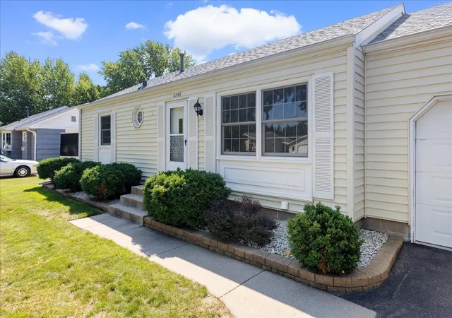 Photo 3 of Single family home for sale at 6796 161st Street W, Rosemount, MN 55068 | MLS# 7126433 | Listing updated on 2026-08-28