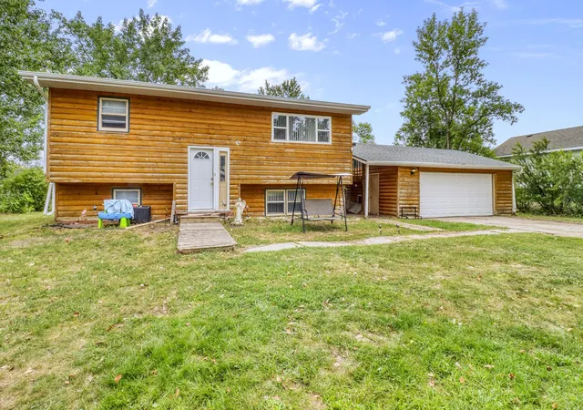 Photo 1 of Single family home for sale at 105 6th Street, Christine, ND 58015 | MLS# 7126434 | Listing updated on 2026-09-03