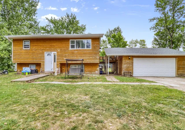 Photo 2 of Single family home for sale at 105 6th Street, Christine, ND 58015 | MLS# 7126434 | Listing updated on 2026-09-03
