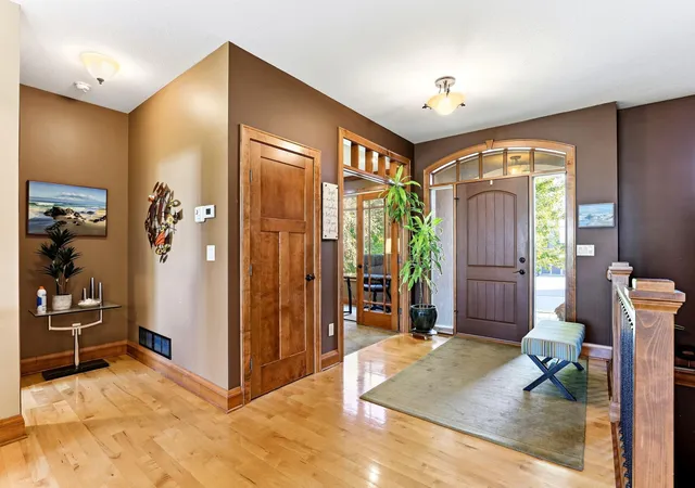 Photo 4 of Single family home for sale at 1782 Fallbrooke Dr, Hastings, MN 55033 | MLS# 7126436 | Listing updated on 2026-10-16