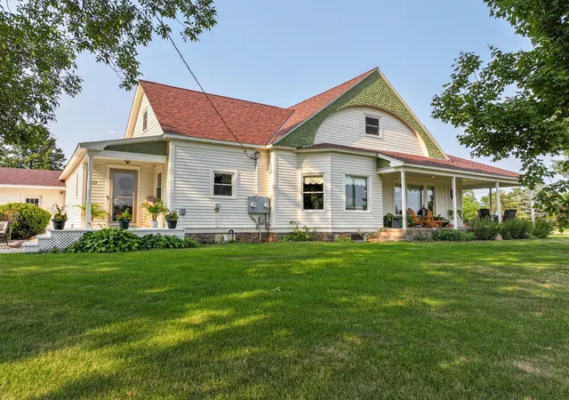 Single family home for sale at 619 Railroad St, Villard, MN 56385 | MLS# 7126460