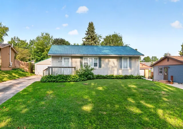 1st image of 509 3rd Ave Ne, Byron, MN 55920 | MLS# 7126482