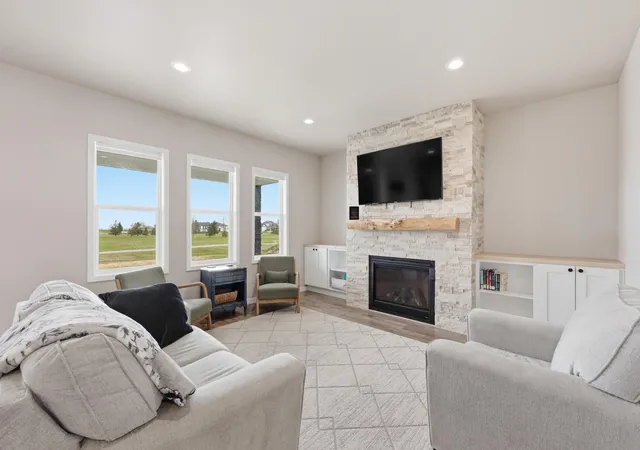 5th image of 102 Annies Wy, Mapleton, ND 58059 | MLS# 7126488