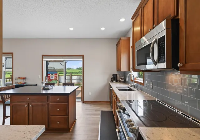image of 105 6th St Sw, Delano, MN 55328 | MLS# 7126521