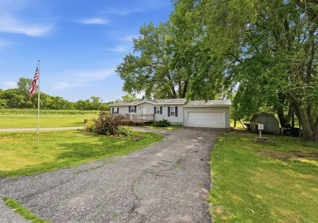 Photo 1 of Single family home for sale at 7091 153rd Avenue Ne, Spicer, MN 56288 | MLS# 7126532 | Listing updated on 2026-08-20