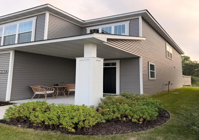 3rd image of 19283 Crystal Ter, Farmington, MN 55024 | MLS# 7126533