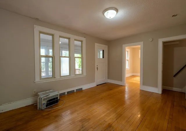 5th image of 915 College St N, Fargo, ND 58102 | MLS# 7126539