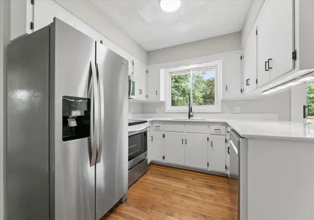 Photo 3 of Single family home for sale at 3066 Aadland Ave Ne, Buffalo, MN 55313 | MLS# 7126547 | Listing updated on 2026-08-24