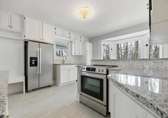Photo 3 of Single family home for sale at 6625 Sioux Trl, Rockford, MN 55373 | MLS# 7126549 | Listing updated on 2026-09-02