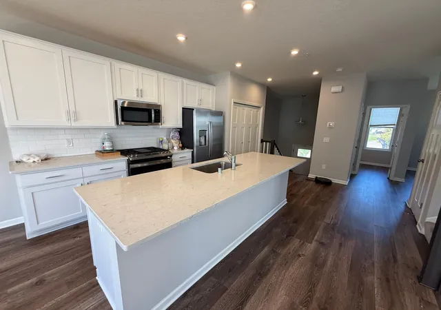 Photo 3 of Single family home for sale at 2851 Lexington Pl N, Saint Paul, MN 55113 | MLS# 7126556 | Listing updated on 2026-09-26