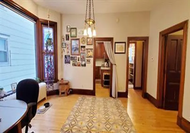 Listing Photo 4 - Condo for sale in building located at 2748 Dupont Ave S, Minneapolis, MN 55408