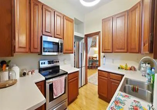 Listing Photo 5 - Condo for sale in building located at 2748 Dupont Ave S, Minneapolis, MN 55408