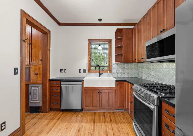 Photo 3 of Sale Pending at 4124 11th Avenue S, Minneapolis, MN 55407 | MLS# 7126563 | Listing updated on 2026-08-28