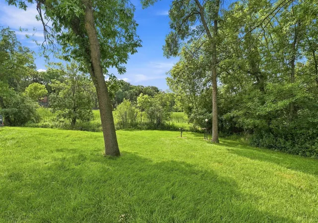 Photo 3 of Sale Pending at 17924 Bell Cir W, Minnetonka, MN 55345 | MLS# 7126568 | Listing updated on 2026-09-04