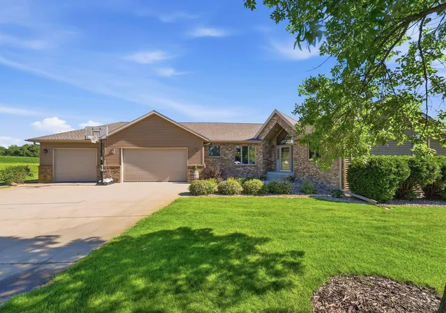 Photo 1 of Sale Pending at 126 57th Avenue Ne, Willmar, MN 56201 | MLS# 7126580 | Listing updated on 2026-09-21