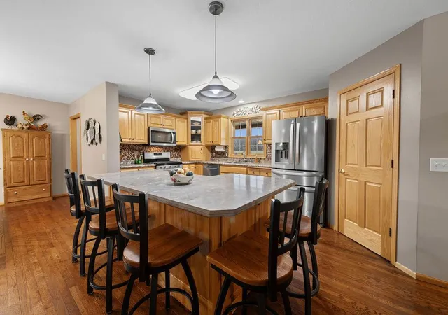 2nd image of 10745 Birch Trl, Brainerd, MN 56401 | MLS# 7126598