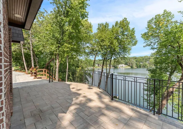 Photo 2 of Sale Pending at 565 Sunset Ln, Hudson, WI 54016 | MLS# 7126622 | Listing updated on 2026-08-31