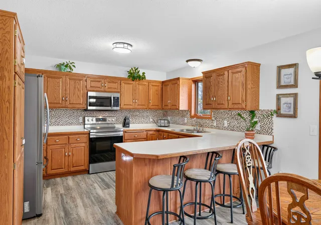 Photo 4 of Single family home for sale at 13640 Nester Ct, Lindstrom, MN 55045 | MLS# 7126647 | Listing updated on 2026-10-16