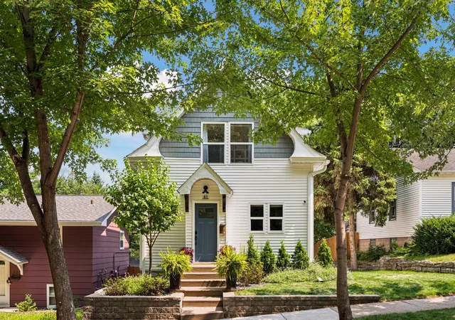 Photo 1 of Sale Pending at 41 Russell Ave S, Minneapolis, MN 55405 | MLS# 7126648 | Listing updated on 2026-08-31