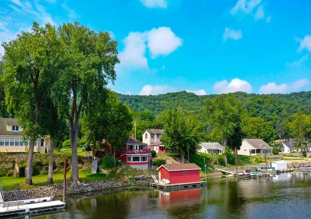 Photo 2 of Sale Pending at 25289 Swan Ln, Winona, MN 55987 | MLS# 7126658 | Listing updated on 2026-08-21
