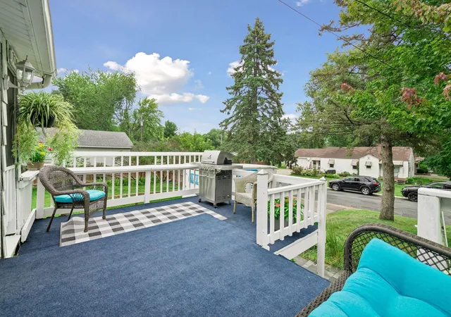2nd image of 7706 Erie Ave, Chanhassen, MN 55317 | MLS# 7126659