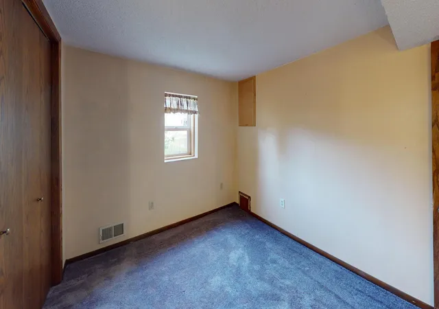 11th image of 2420 Kenyon Rd, Owatonna, MN 55060 | MLS# 7126700
