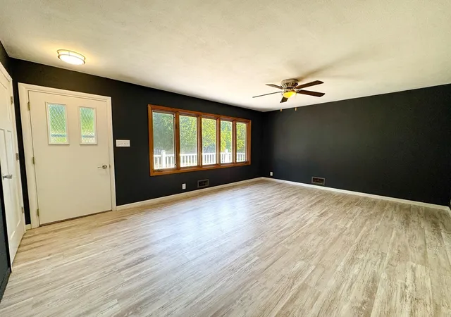 Photo 3 of Sale Pending at 518 E Saint Charles Ave, Fergus Falls, MN 56537 | MLS# 7126710 | Listing updated on 2026-09-26
