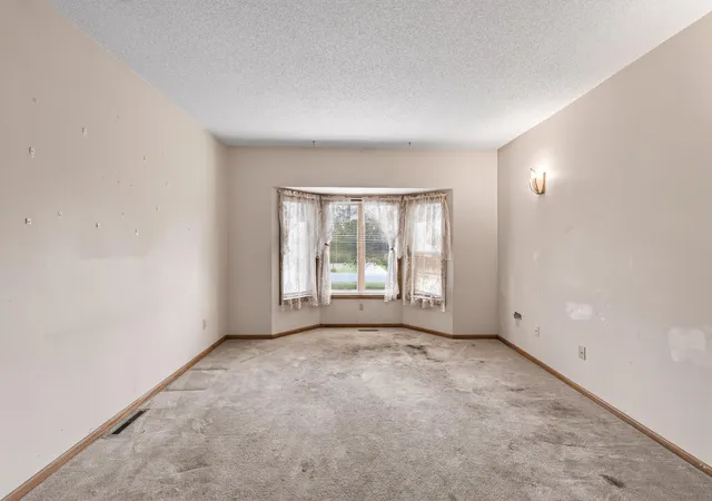 5th image of 8370 59Th St N, Lake Elmo, MN 55042 | MLS# 7126715