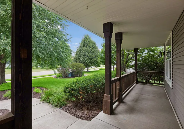 Photo 2 of Sale Pending at 9720 Linden Ave N, Minneapolis, MN 55443 | MLS# 7126718 | Listing updated on 2026-08-17