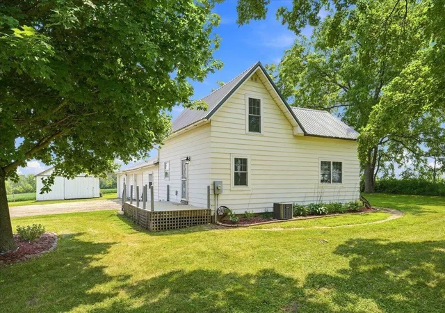 Photo 3 of Single family home for sale at N5110 County Rd Q, Menomonie, WI 54751 | MLS# 7126722 | Listing updated on 2026-08-20