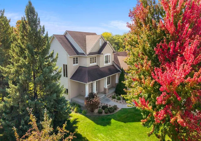 Photo 3 of Single family home for sale at 4055 154th Street Ne, Prior Lake, MN 55372 | MLS# 7126724 | Listing updated on 2026-10-09
