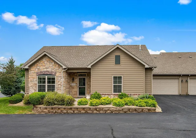 Photo 3 of Single family home for sale at 24070 Rivers Edge Rd, Rogers, MN 55374 | MLS# 7126734 | Listing updated on 2026-10-20