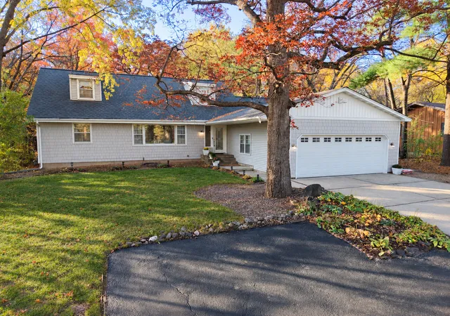 Single family home for sale at 12515 Sunset Trl N, Plymouth, MN 55441 | MLS# 7126735