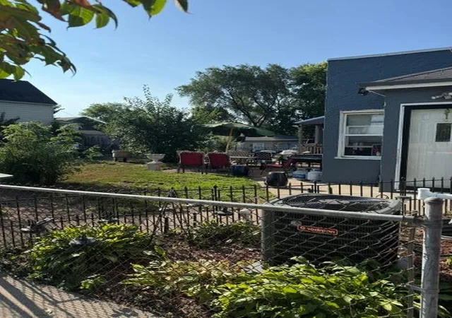 Photo 3 of Single family home for sale at 318 Front Ave, Saint Paul, MN 55117 | MLS# 7126771 | Listing updated on 2026-10-09