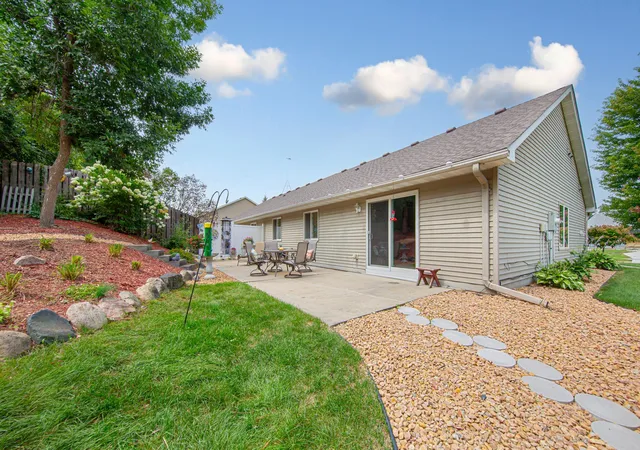 Photo 3 of Sale Pending at 1715 Crystal Ln, Faribault, MN 55021 | MLS# 7126774 | Listing updated on 2026-08-20