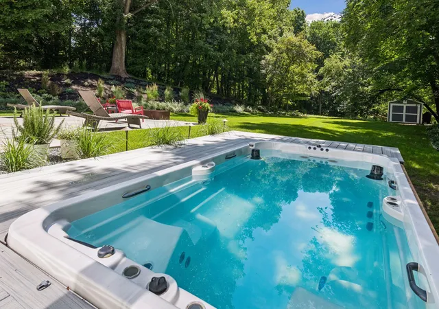 Photo 2 of Sale Pending at 20575 Manor Rd, Excelsior, MN 55331 | MLS# 7126789 | Listing updated on 2026-08-21