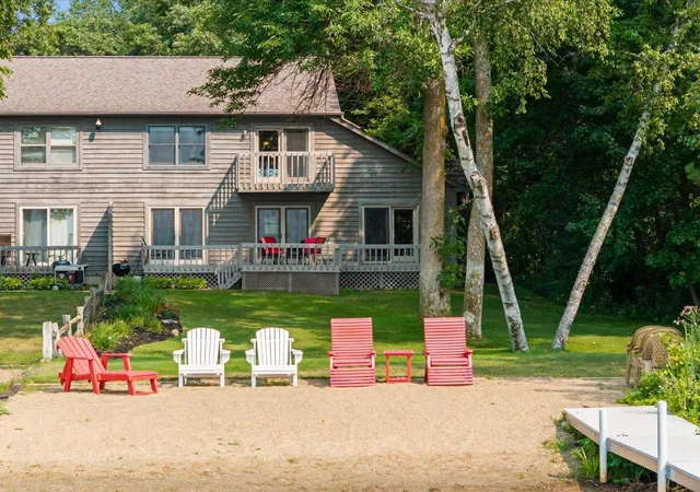 1st image of 30926 N Lakeview Dr, Pequot Lakes, MN 56472 | MLS# 7126797