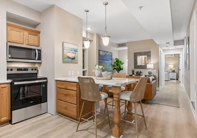 Photo 3 of Condo for sale at 2040 Como Ave #104, Saint Paul, MN 55108 | MLS# 7126807 | Listing updated on 2026-10-23