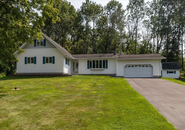 Photo 4 of Sale Pending at 28937 505th Street, Elgin, MN 55932 | MLS# 7126820 | Listing updated on 2026-08-24
