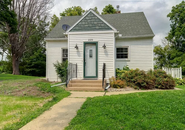 Single family home for sale at 220 Green St W, Waterville, MN 56096 | MLS# 7126822