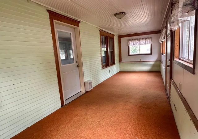 Photo 3 of Sale Pending at 221 W Saxon St, Ivanhoe, MN 56142 | MLS# 7126829 | Listing updated on 2026-09-04